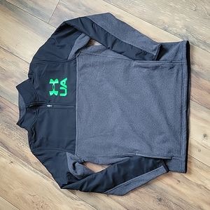 UnderArmour 1/4 zip fleece gray/black pullover, YXL